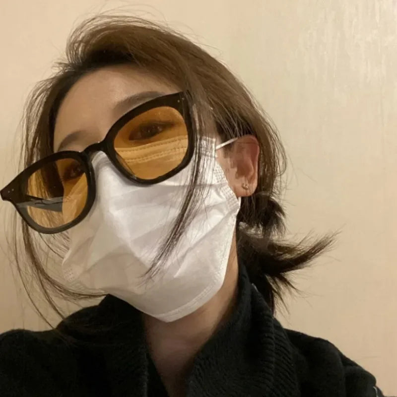 Vintage Square Frame Sunglasses Unisex Retro Black Transparent Frame Blue Red Lens Outdoor Sports Sunglasses Women Men Eyewear