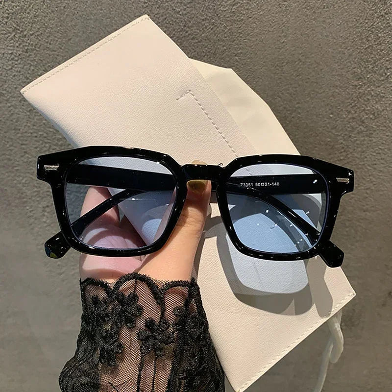 Vintage Square Frame Sunglasses Unisex Retro Black Transparent Frame Blue Red Lens Outdoor Sports Sunglasses Women Men Eyewear